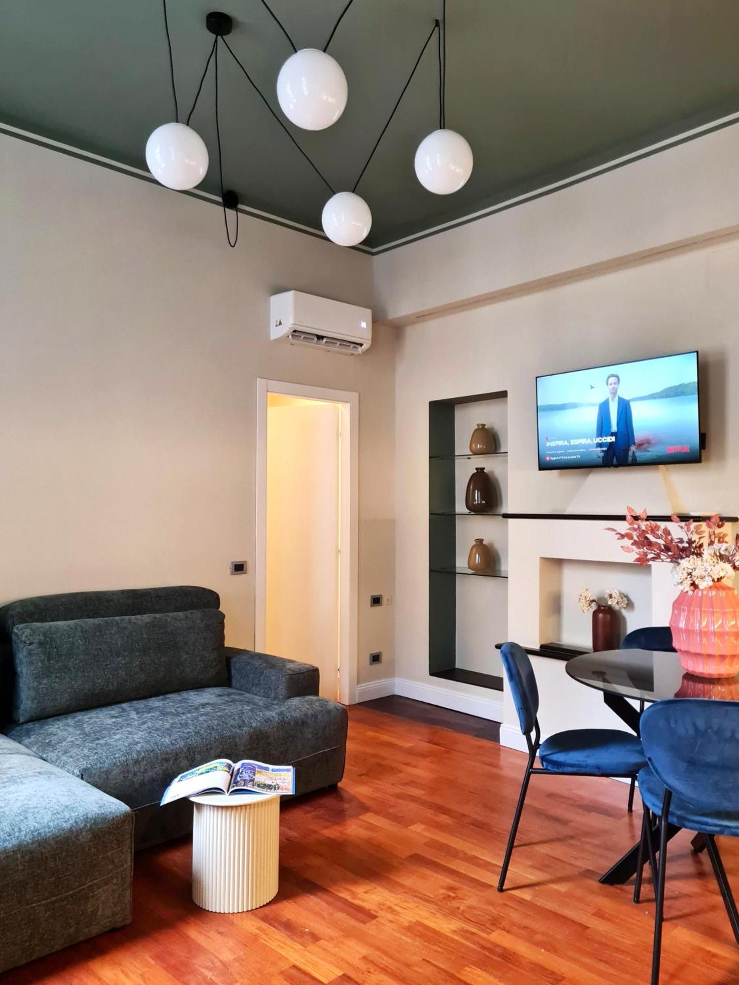 Serendipity Apartments - Missori มิลาน ภายนอก รูปภาพ